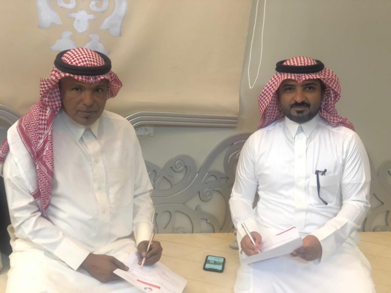 توقيع شراكة بين صحيفة البيان الالكترونية و(رواد)